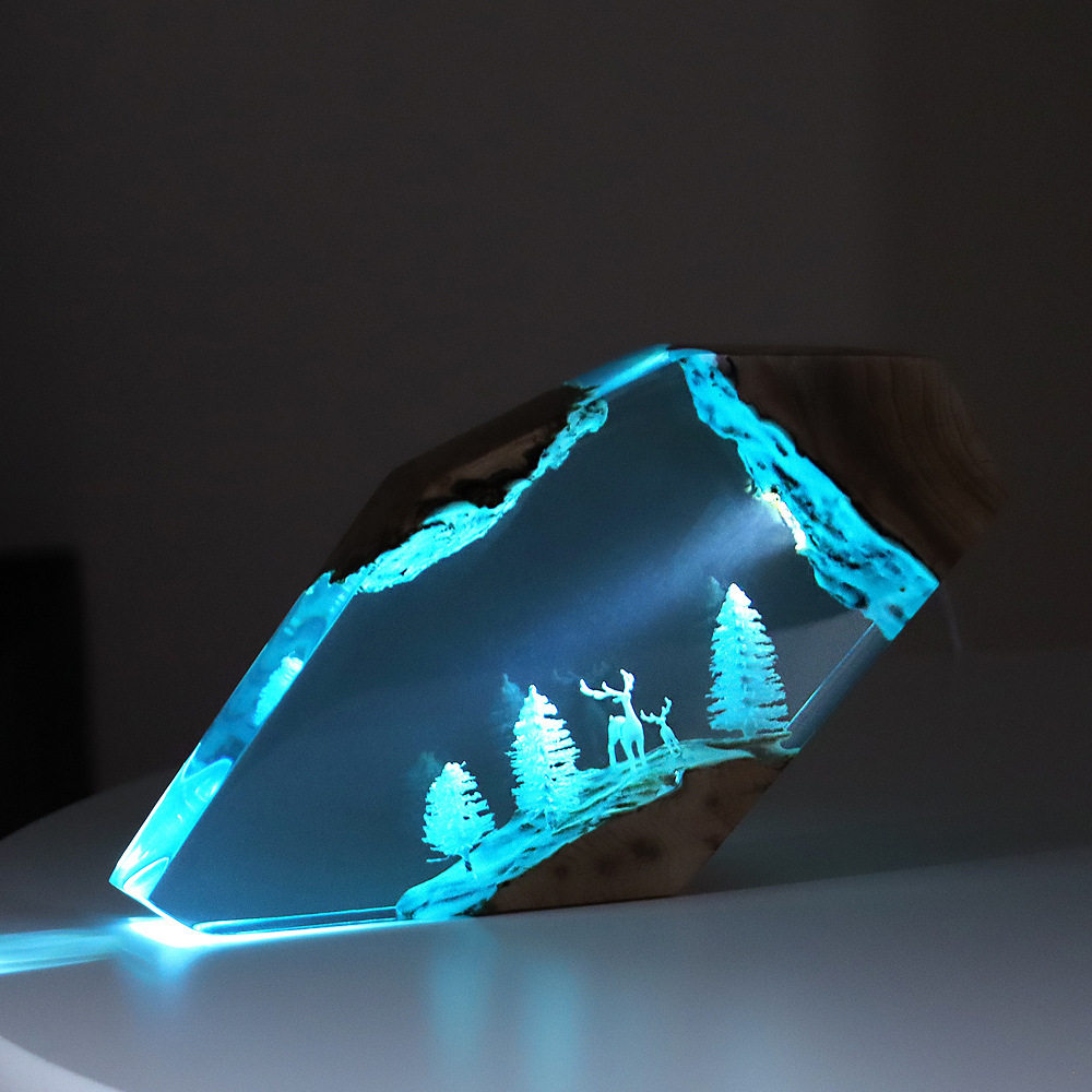 Forest Fairy Deer Desktop Art  - огляд і ціна Resin Crafts